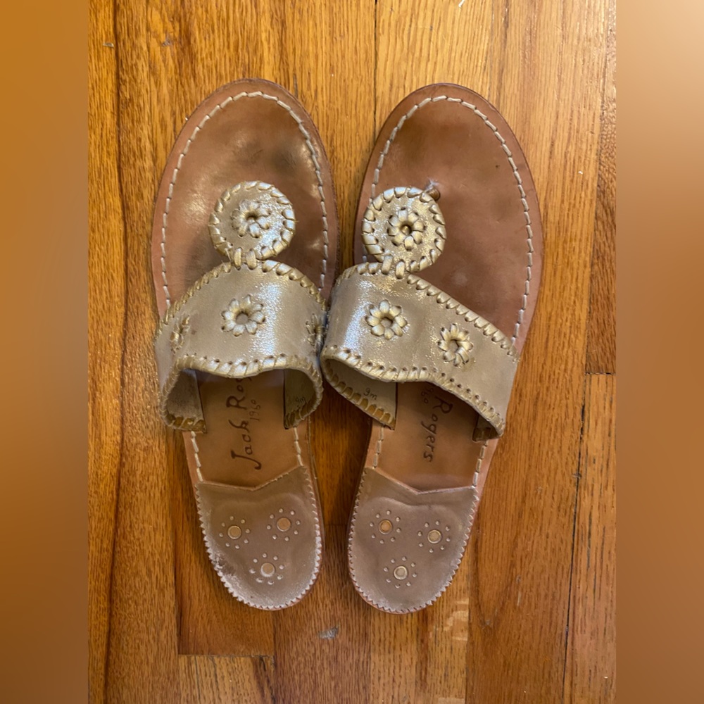 Jack Rogers flip flop sandals